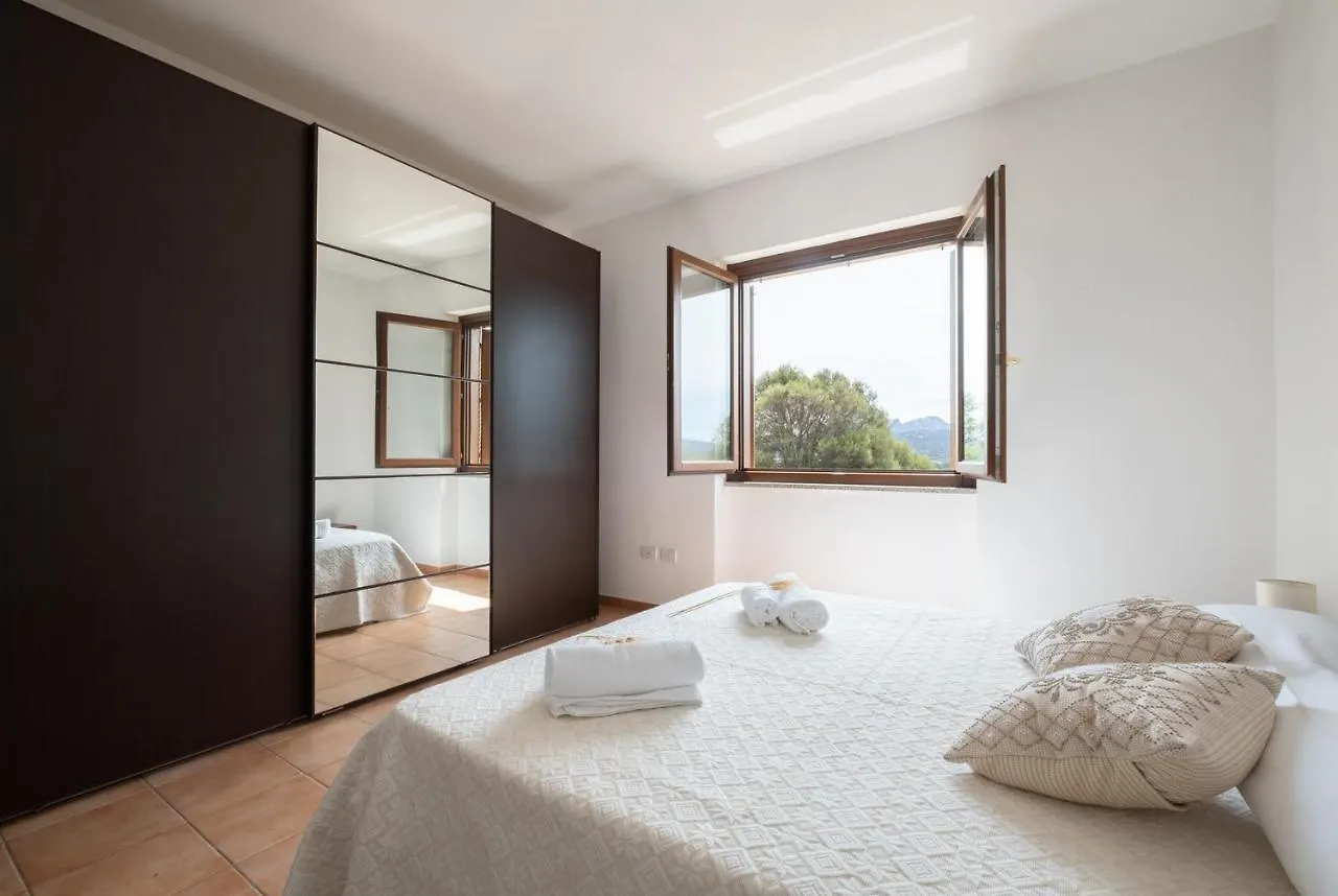 Arzachena-Villa Moru Relax In Mezzo Alla Natura بيت للعطل أرتْساكينا